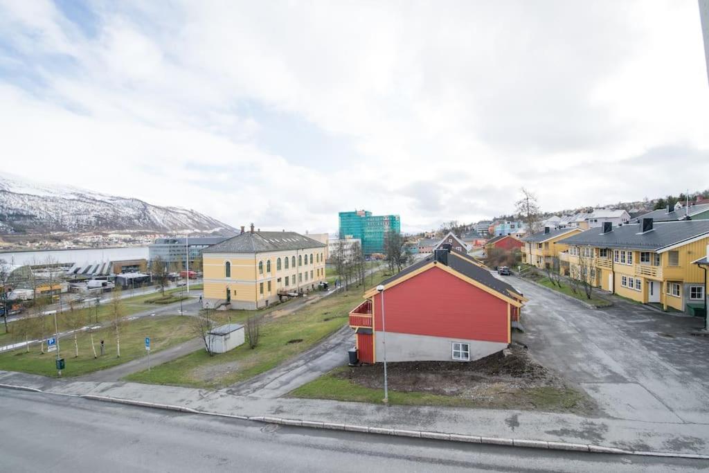 Enter Tromso - Exclusive 4 Bedroom Villa Екстериор снимка